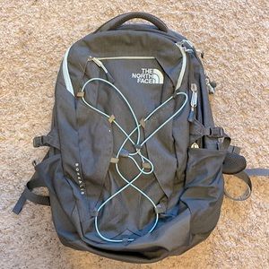 North Face Borealis FlexVent Hiking Backpack gray/aqua padded laptop bag